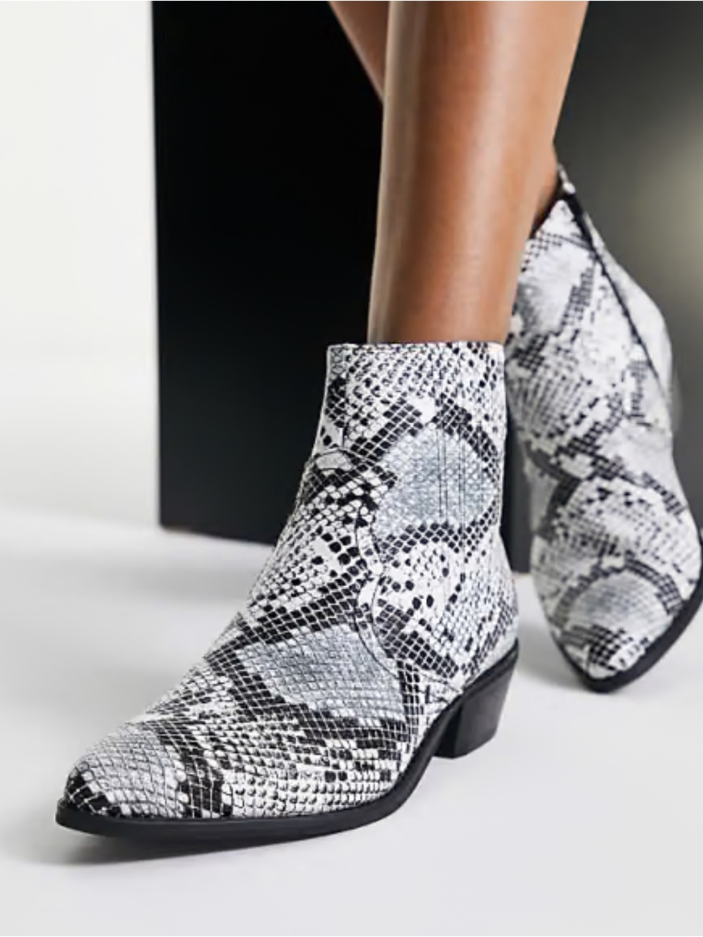 Patricia Genuine Leather Snake-Print Ankle Boots European 40, US 9.5